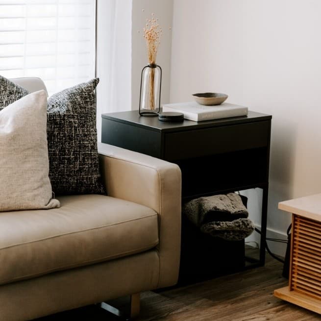 Warm wood living room in the scandinavian interior color palette