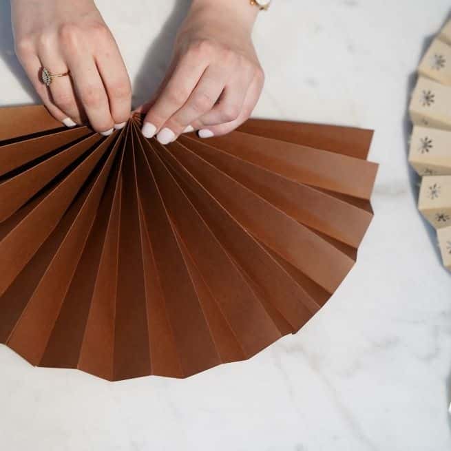 mapiful DIY paper pinwheel decorations step 5