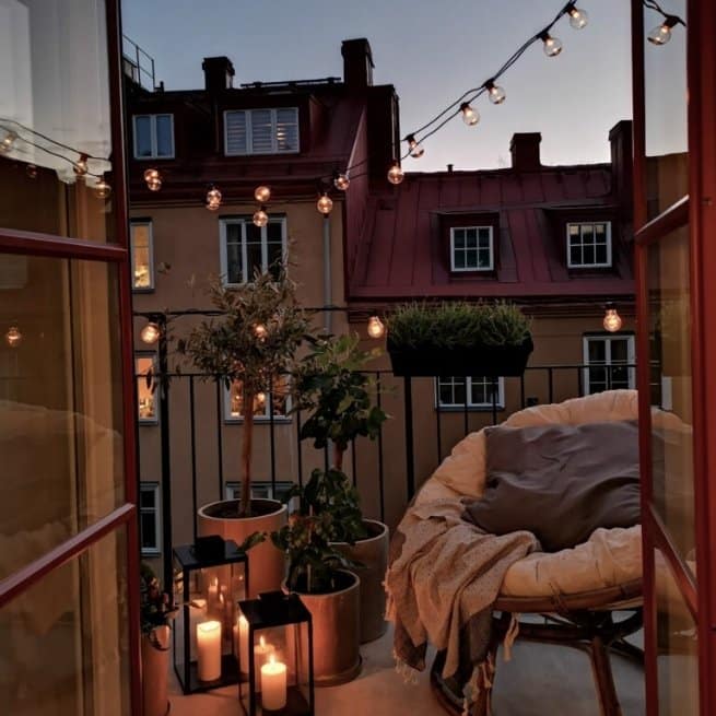 Quiet Balcony Oasis